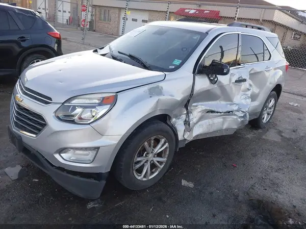 2GNALCEK4H6189057 2017 CHEVROLET EQUINOX - Image 2