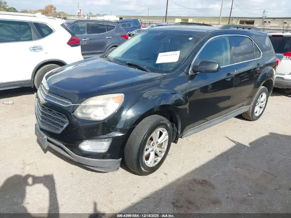 2GNALCEK4H6199927 2017 CHEVROLET EQUINOX - Image 2