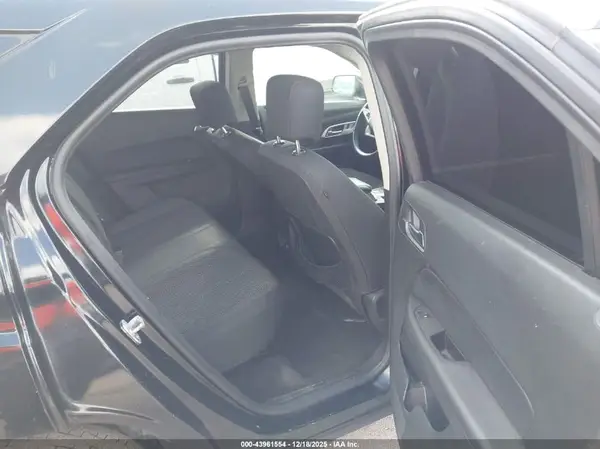 2GNALCEK4H6199927 2017 CHEVROLET EQUINOX - Image 8