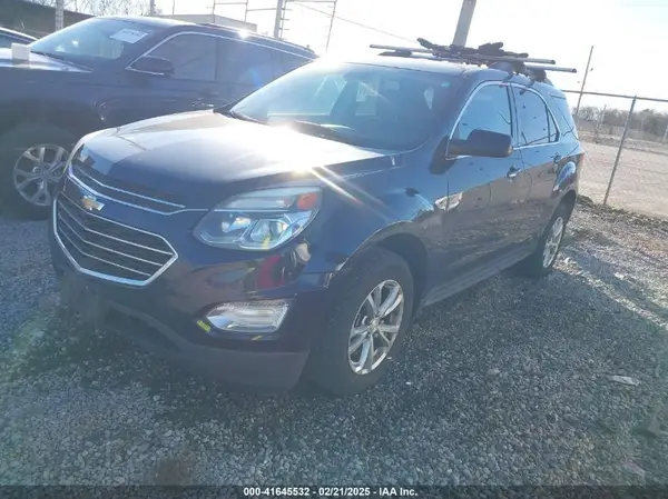 2GNALCEK4H6211428 2017 CHEVROLET EQUINOX - Image 2