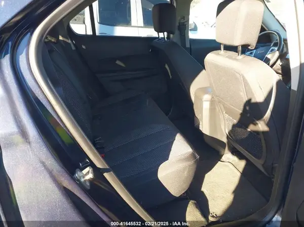 2GNALCEK4H6211428 2017 CHEVROLET EQUINOX - Image 8