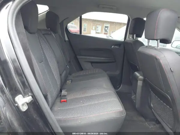 2GNALCEK4H6250424 2017 CHEVROLET EQUINOX - Image 8