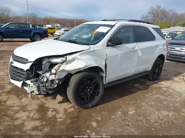 2GNALCEK4H6258085 2017 CHEVROLET EQUINOX - Image 2