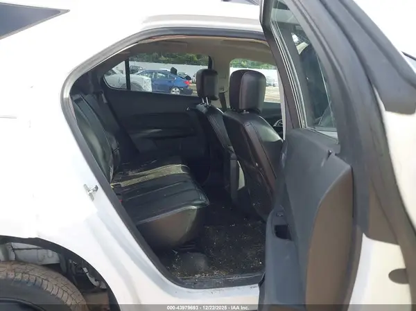 2GNALCEK4H6258085 2017 CHEVROLET EQUINOX - Image 8