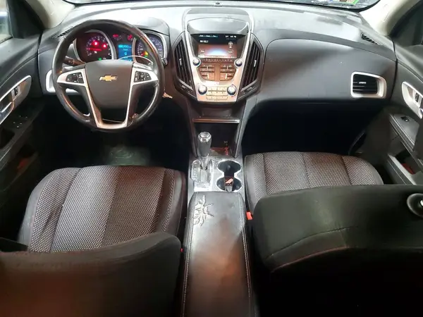 2GNALCEK5H1501870 2017 CHEVROLET EQUINOX - Image 8