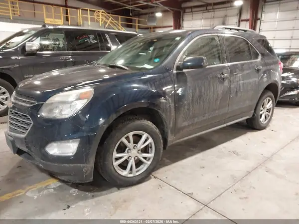2GNALCEK5H1501965 2017 CHEVROLET EQUINOX - Image 2