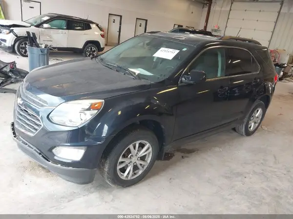 2GNALCEK5H1512030 2017 CHEVROLET EQUINOX - Image 2