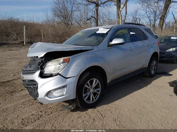 2GNALCEK5H1544816 2017 CHEVROLET EQUINOX - Image 2