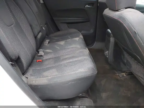 2GNALCEK5H1549384 2017 CHEVROLET EQUINOX - Image 8