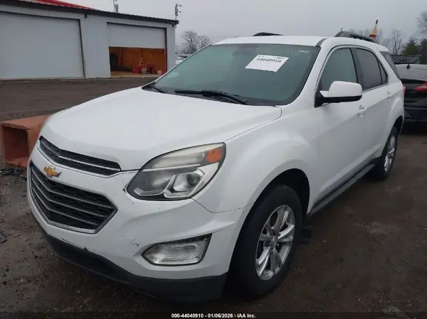 2GNALCEK5H1556660 2017 CHEVROLET EQUINOX - Image 2