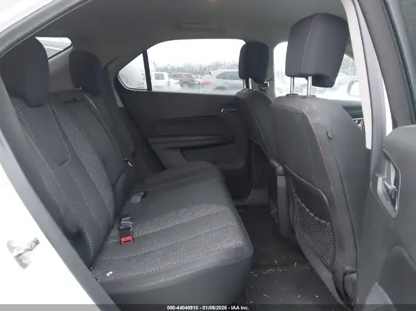 2GNALCEK5H1556660 2017 CHEVROLET EQUINOX - Image 8