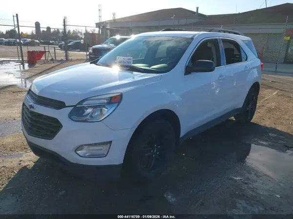 2GNALCEK5H1557792 2017 CHEVROLET EQUINOX - Image 2