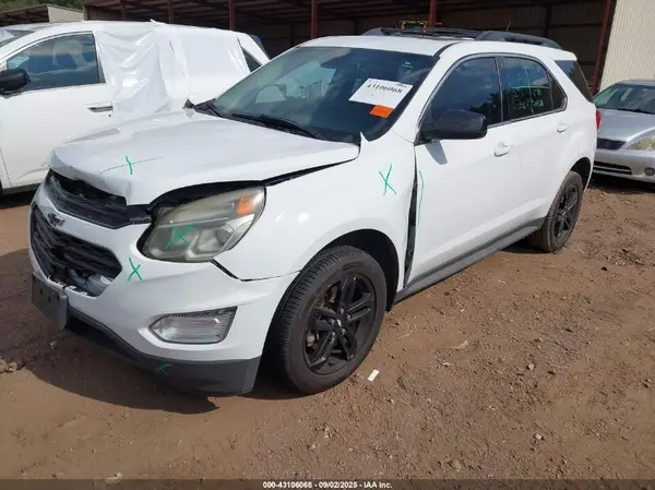 2GNALCEK5H1566637 2017 CHEVROLET EQUINOX - Image 2