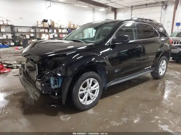 2GNALCEK5H1578710 2017 CHEVROLET EQUINOX - Image 2