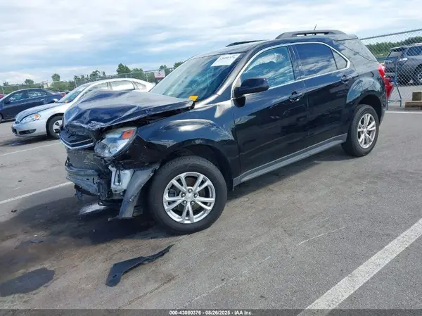 2GNALCEK5H1582725 2017 CHEVROLET EQUINOX - Image 2