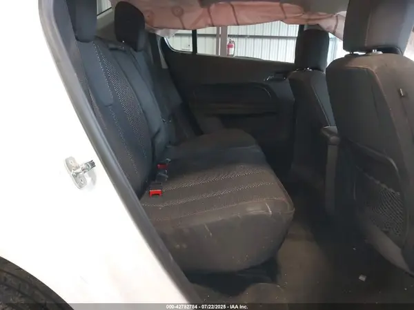 2GNALCEK5H1587780 2017 CHEVROLET EQUINOX - Image 8