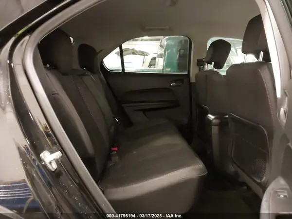 2GNALCEK5H1589559 2017 CHEVROLET EQUINOX - Image 8