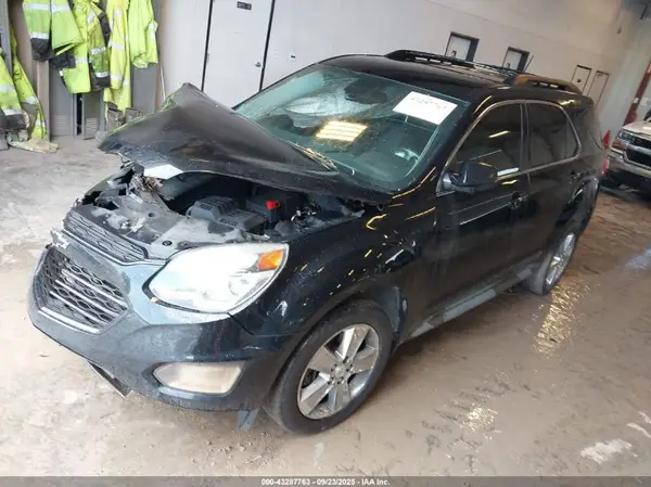 2GNALCEK5H1596625 2017 CHEVROLET EQUINOX - Image 2
