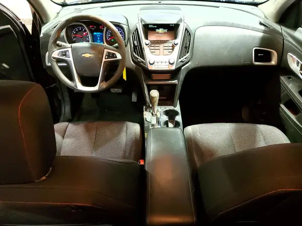 2GNALCEK5H1616825 2017 CHEVROLET EQUINOX - Image 8