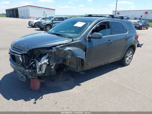 2GNALCEK5H6126811 2017 CHEVROLET EQUINOX - Image 2