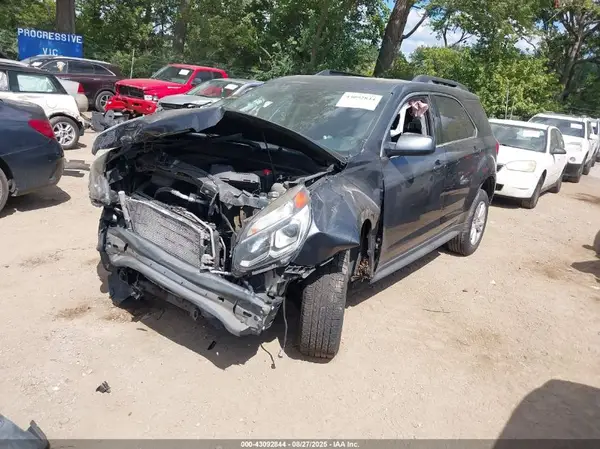 2GNALCEK5H6127084 2017 CHEVROLET EQUINOX - Image 2