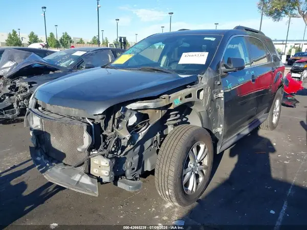 2GNALCEK5H6148288 2017 CHEVROLET EQUINOX - Image 2