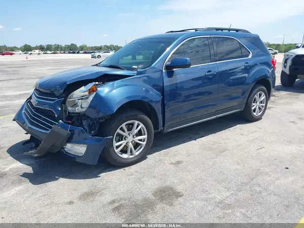 2GNALCEK5H6239559 2017 CHEVROLET EQUINOX - Image 2