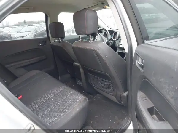 2GNALCEK5H6273730 2017 CHEVROLET EQUINOX - Image 8