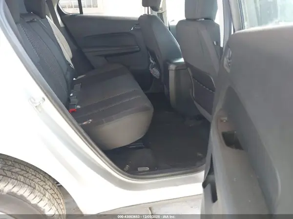 2GNALCEK5H6313837 2017 CHEVROLET EQUINOX - Image 8