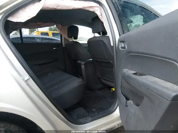 2GNALCEK6G1111536 2016 CHEVROLET EQUINOX - Image 8