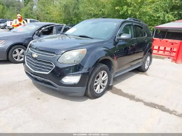 2GNALCEK6H1503286 2017 CHEVROLET EQUINOX - Image 2