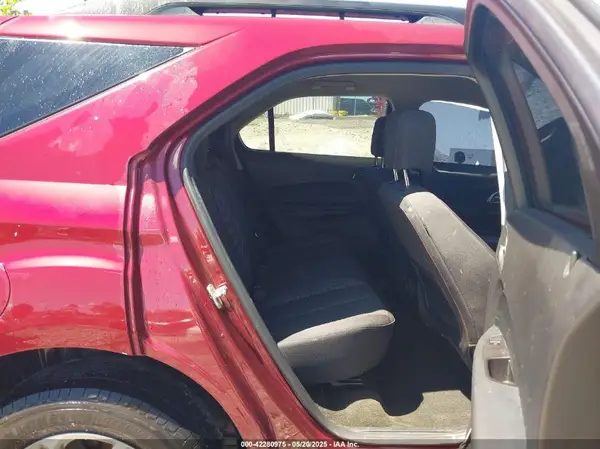 2GNALCEK6H1519746 2017 CHEVROLET EQUINOX - Image 8