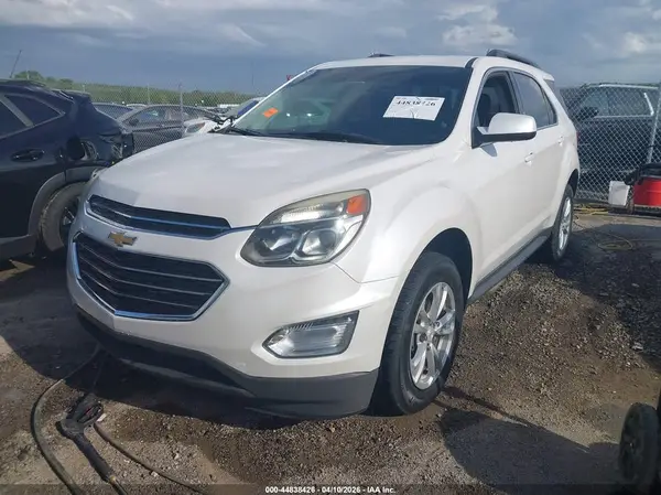 2GNALCEK6H1543576 2017 CHEVROLET EQUINOX - Image 2