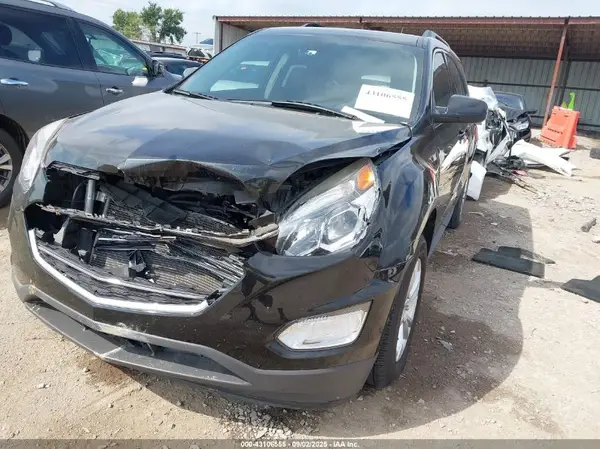 2GNALCEK6H1549541 2017 CHEVROLET EQUINOX - Image 2