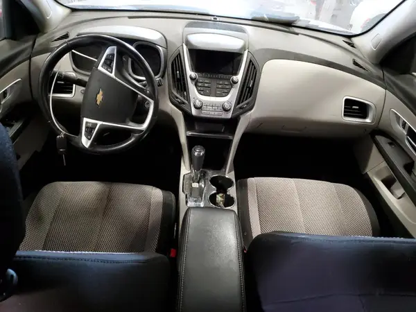 2GNALCEK6H1560815 2017 CHEVROLET EQUINOX - Image 8