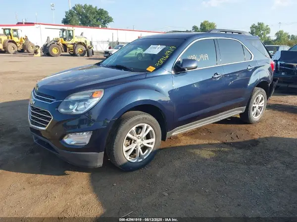 2GNALCEK6H1587593 2017 CHEVROLET EQUINOX - Image 2