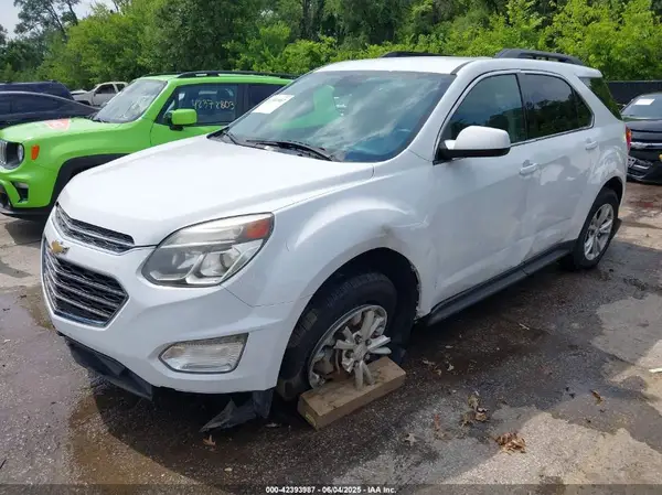 2GNALCEK6H1587979 2017 CHEVROLET EQUINOX - Image 2