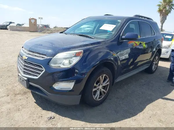 2GNALCEK6H1608149 2017 CHEVROLET EQUINOX - Image 2