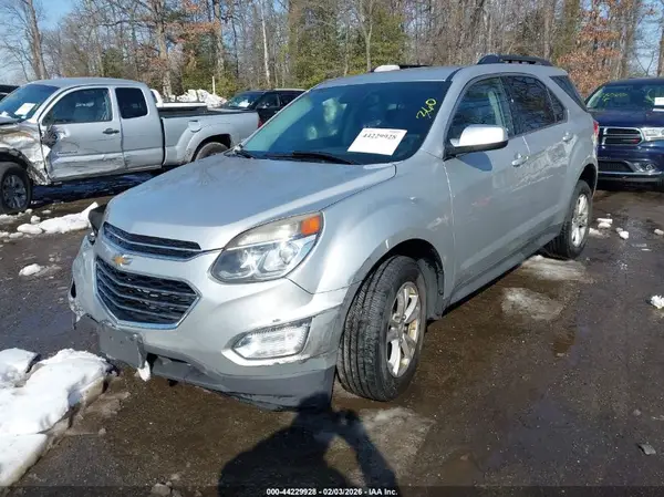2GNALCEK6H1612847 2017 CHEVROLET EQUINOX - Image 2