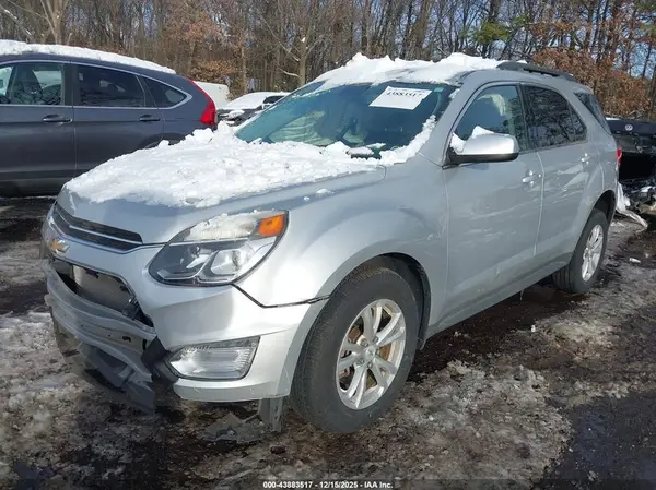 2GNALCEK6H6105174 2017 CHEVROLET EQUINOX - Image 2