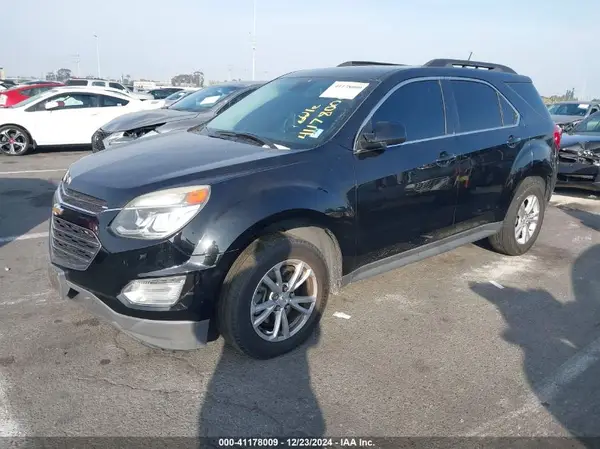 2GNALCEK6H6110570 2017 CHEVROLET EQUINOX - Image 2