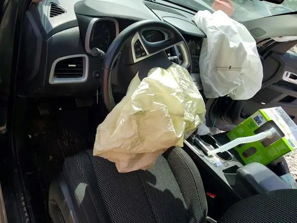 2GNALCEK6H6123240 2017 CHEVROLET EQUINOX - Image 8