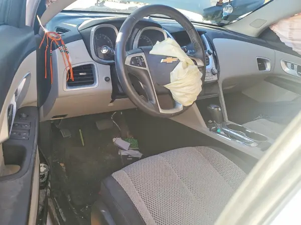 2GNALCEK6H6158537 2017 CHEVROLET EQUINOX - Image 8