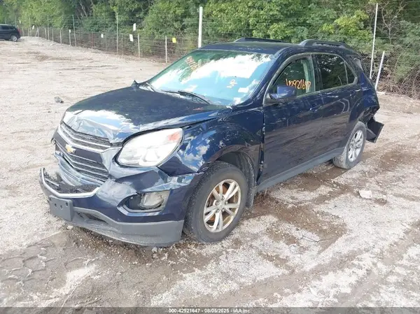 2GNALCEK6H6159607 2017 CHEVROLET EQUINOX - Image 2