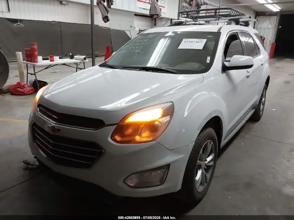2GNALCEK6H6178643 2017 CHEVROLET EQUINOX - Image 2