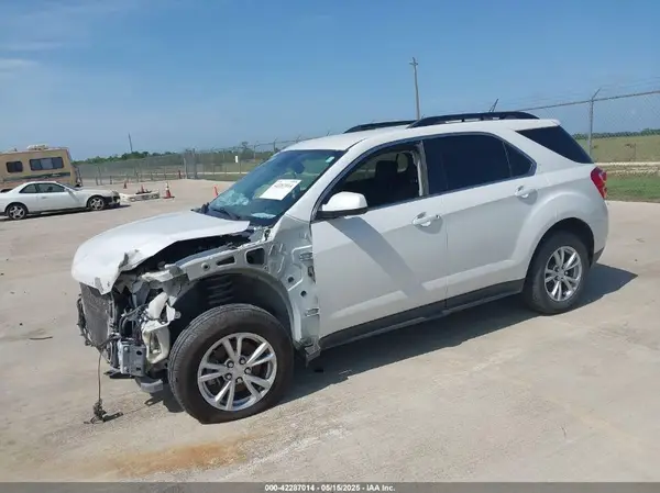 2GNALCEK6H6195989 2017 CHEVROLET EQUINOX - Image 2
