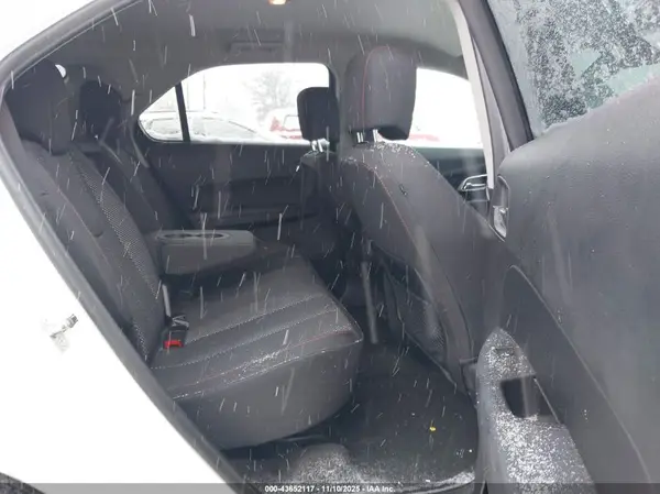 2GNALCEK6H6199086 2017 CHEVROLET EQUINOX - Image 8