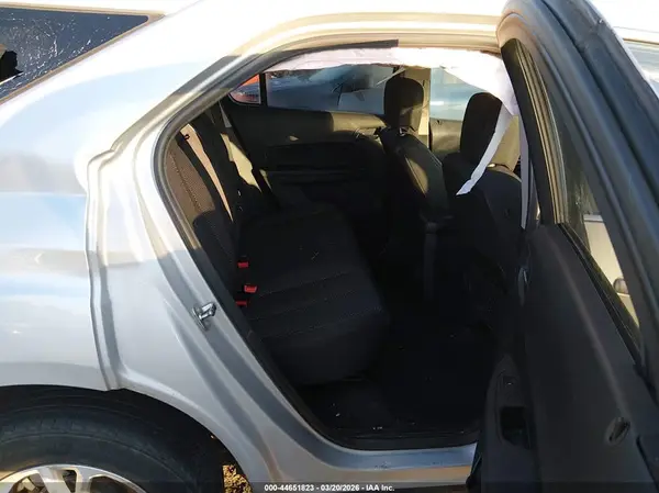 2GNALCEK6H6246245 2017 CHEVROLET EQUINOX - Image 8