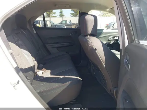 2GNALCEK6H6247959 2017 CHEVROLET EQUINOX - Image 8