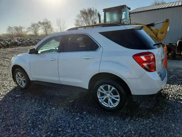 2GNALCEK6H6268360 2017 CHEVROLET EQUINOX - Image 2